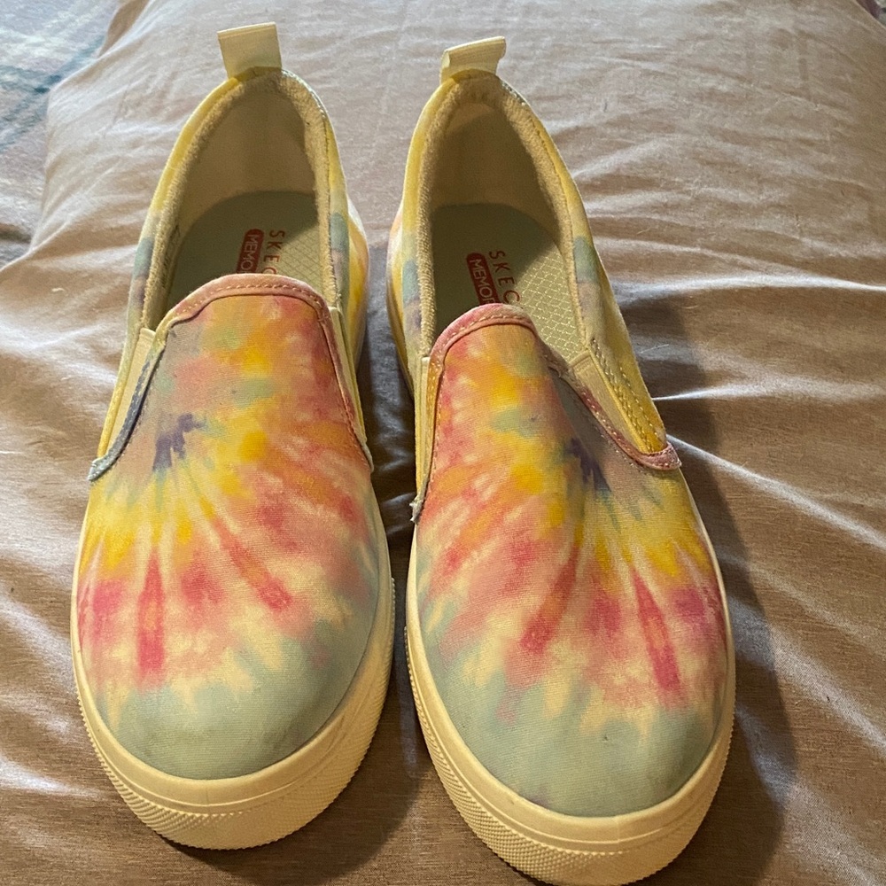 Skechers Tie-Dye Slip-On Sneakers in Yellow, Pink, Blue